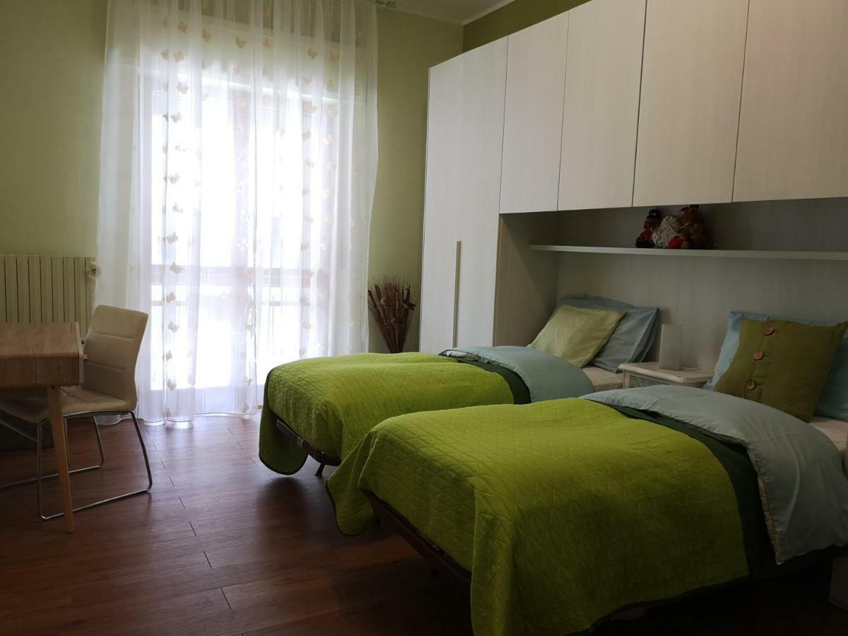 La Casa Della Sposa Apartment Trani Luaran gambar